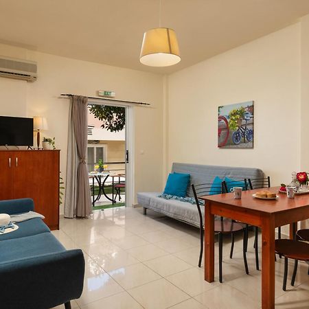 Evdokia Αpartments & Dimitra Village Agia Marina Zewnętrze zdjęcie