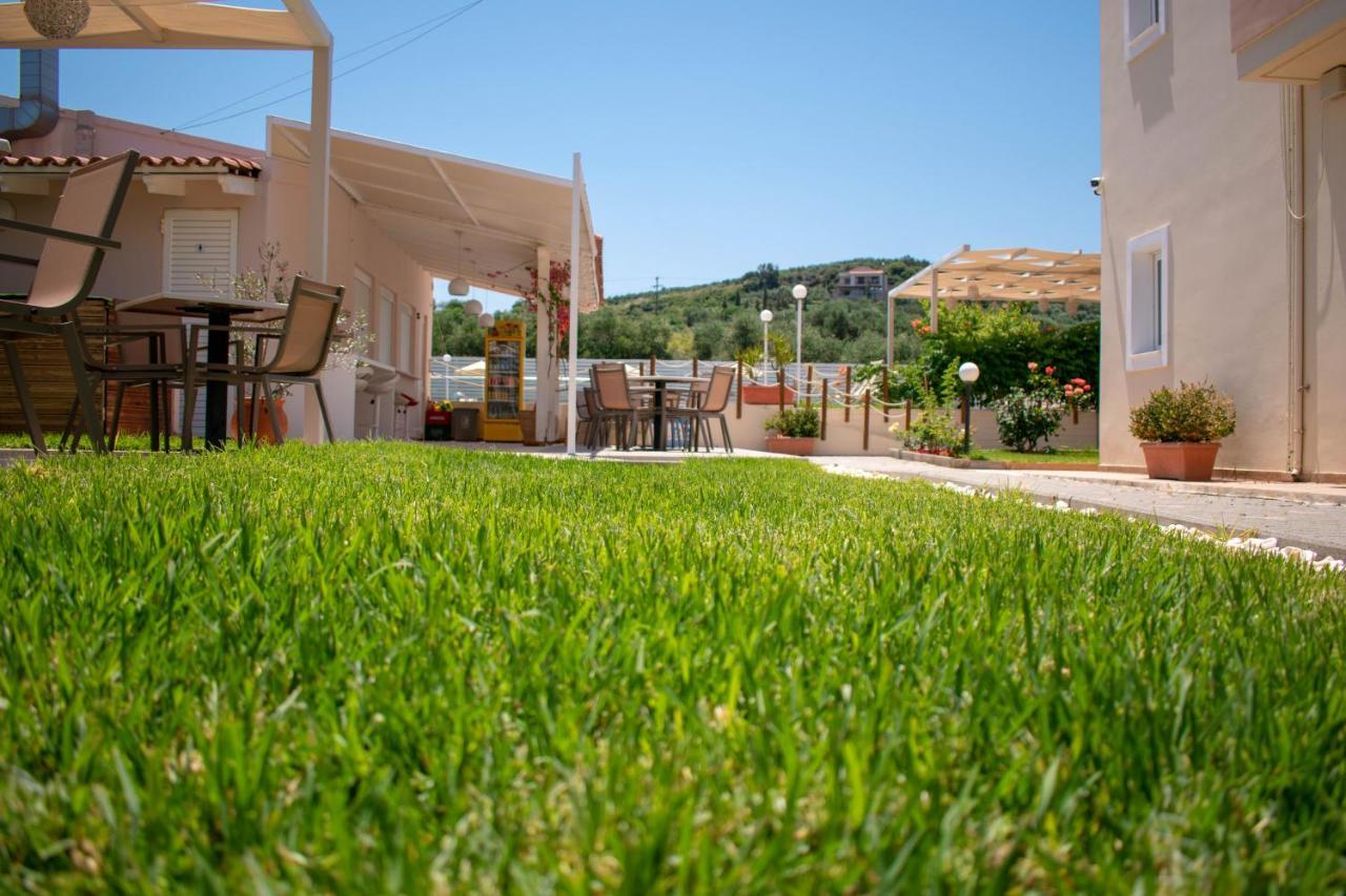 Evdokia Αpartments & Dimitra Village Agia Marina Zewnętrze zdjęcie