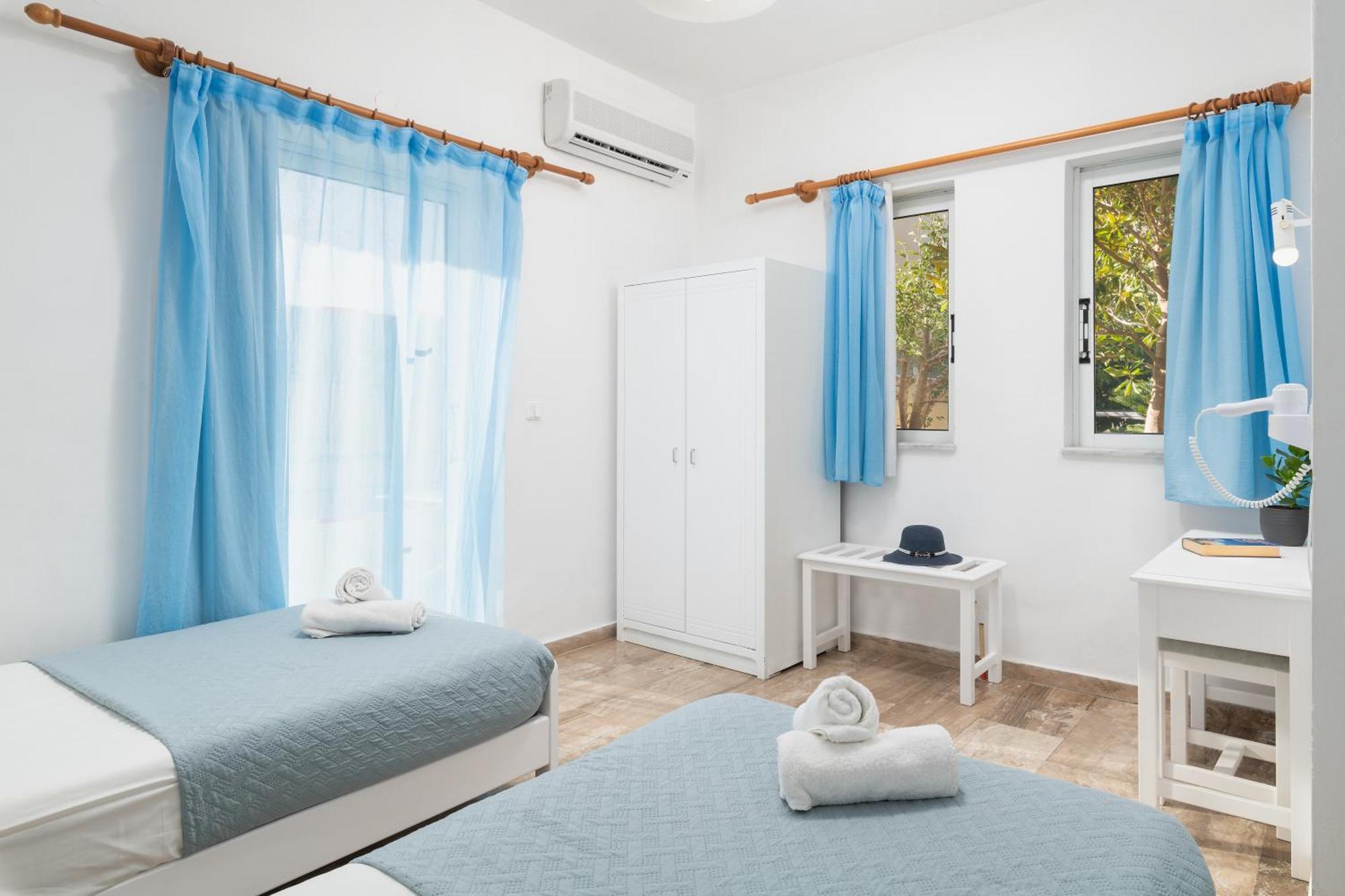 Evdokia Αpartments & Dimitra Village Agia Marina Zewnętrze zdjęcie